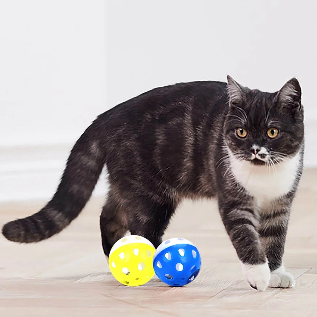 Set of 6 Interactive Cat Bell Balls - Engaging Toy for Kittens and Cats